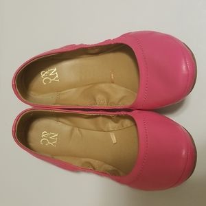 Pink New York and company flat